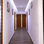 Hotel London 3*