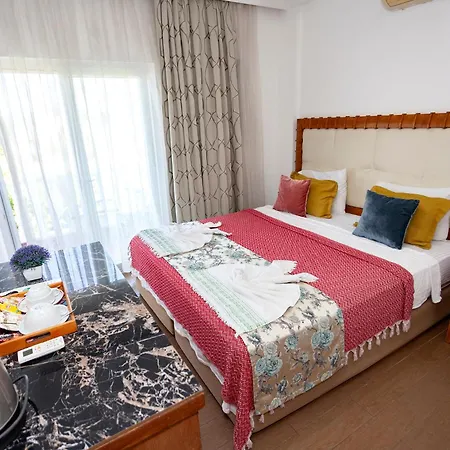 London אולודניץ