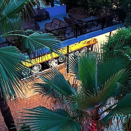 London 3* Oludeniz