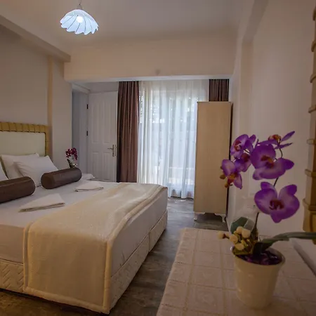 London 3* Oludeniz